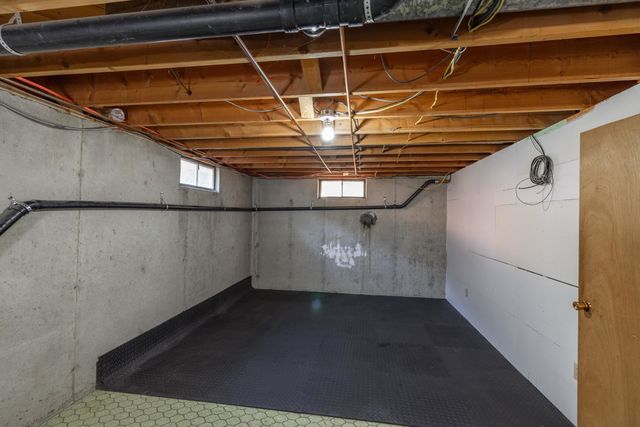 7804 N Madison Ct, Spokane, WA 99208