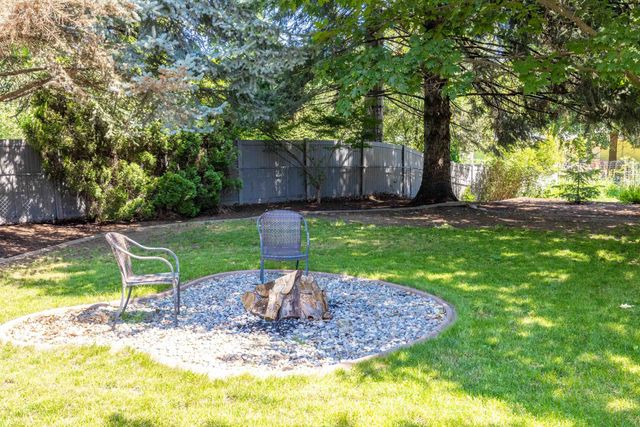7804 N Madison Ct, Spokane, WA 99208