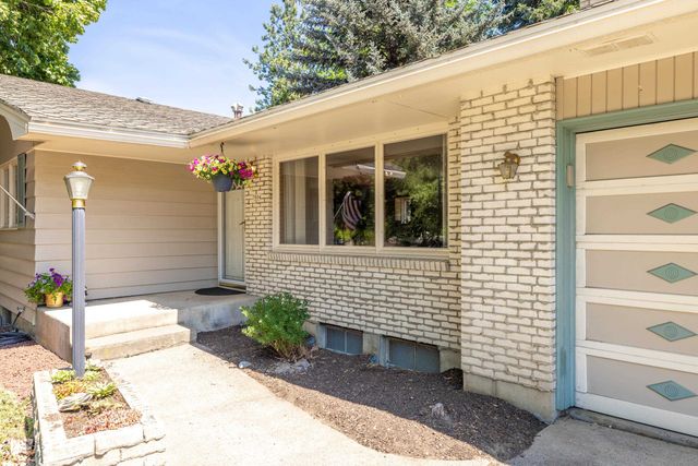 7804 N Madison Ct, Spokane, WA 99208