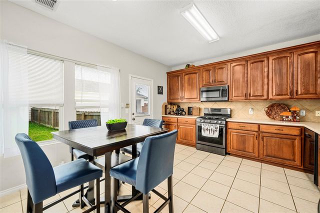 3524 Glenmore Meadow Drive, Spring, TX 77386