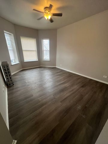 6215 S Greenwood Avenue 1S, Chicago, IL 60637