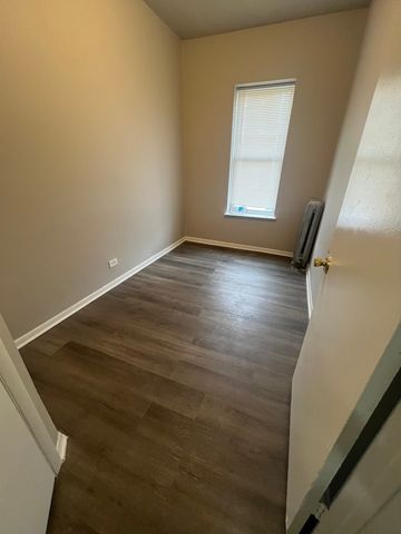 6215 S Greenwood Avenue 1S, Chicago, IL 60637