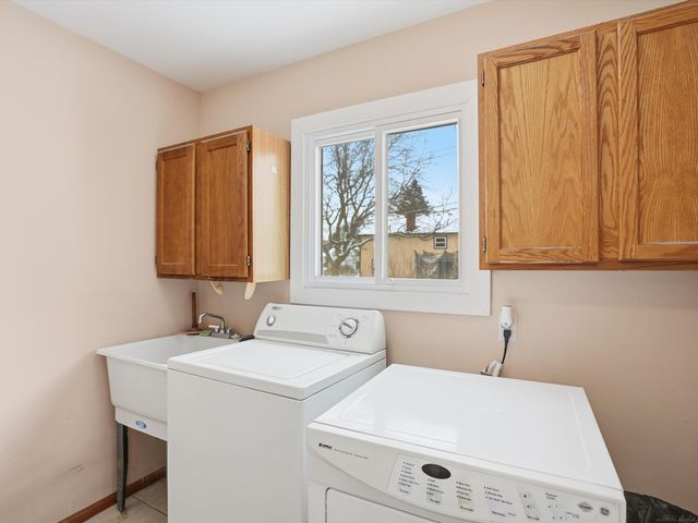 46723 Shelby Court, Shelby Twp, MI 48317