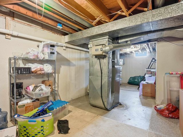 46723 Shelby Court, Shelby Twp, MI 48317