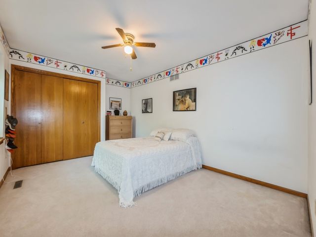 609 4th Avenue NW, Altoona, IA 50009