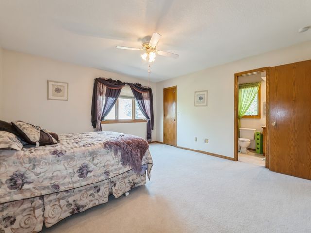 609 4th Avenue NW, Altoona, IA 50009