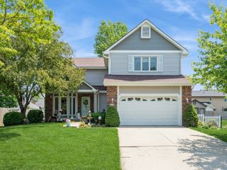 609 4th Avenue NW, Altoona, IA 50009