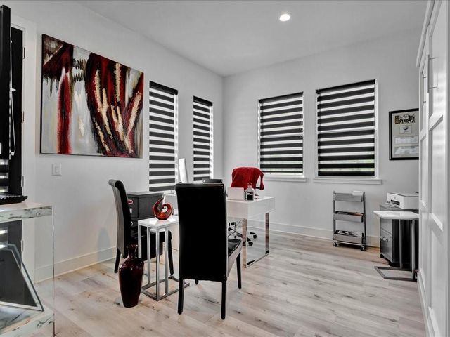 129 White Oak Loop, Lufkin, TX 75901