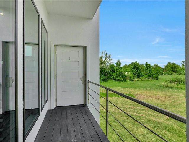 129 White Oak Loop, Lufkin, TX 75901