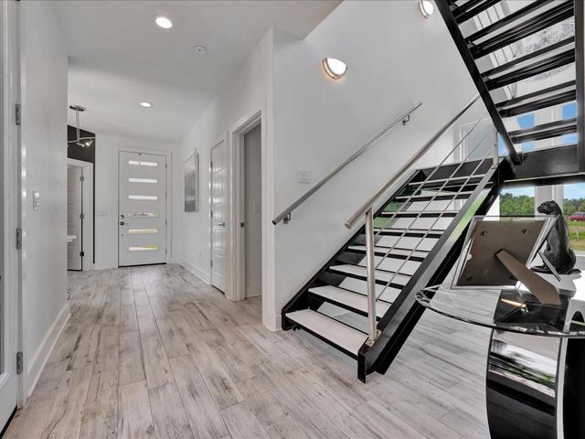 129 White Oak Loop, Lufkin, TX 75901