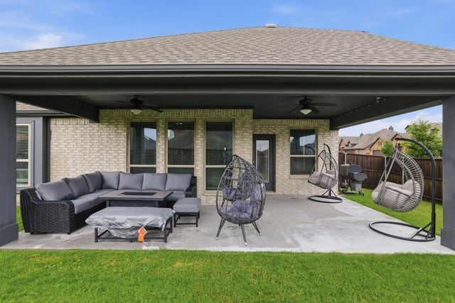 1720 Benny Lane, Little Elm, TX 75068