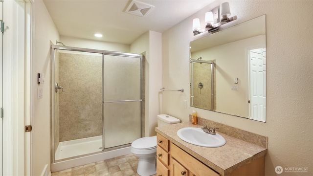 1002 U Street NW, Auburn, WA 98001