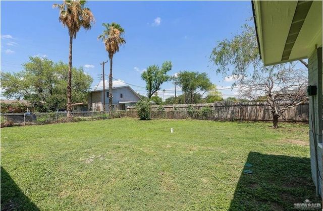 806 Walnut Avenue, Mcallen, TX 78501