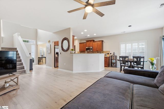 3 N Orchard Farms Avenue, Simpsonville, SC 29681