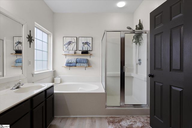 3 N Orchard Farms Avenue, Simpsonville, SC 29681