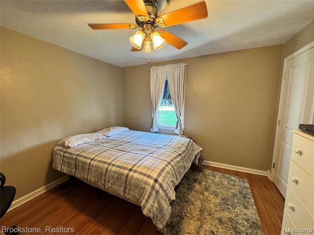 5763 Graves Street, Waterford, MI 48327