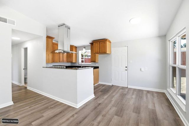3809 Floral Dr, North Highlands, CA 95660