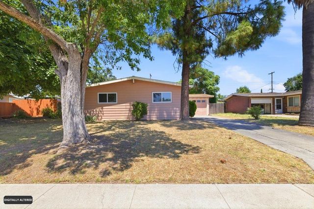 3809 Floral Dr, North Highlands, CA 95660