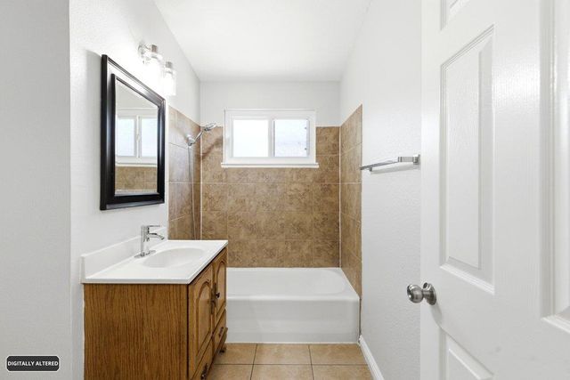 3809 Floral Dr, North Highlands, CA 95660