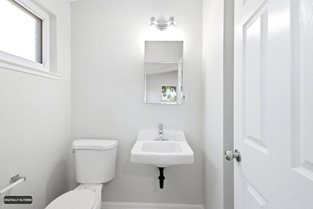 3809 Floral Dr, North Highlands, CA 95660
