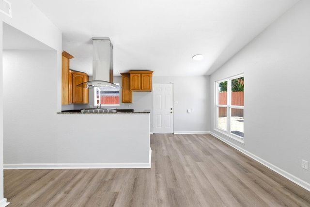 3809 Floral Dr, North Highlands, CA 95660