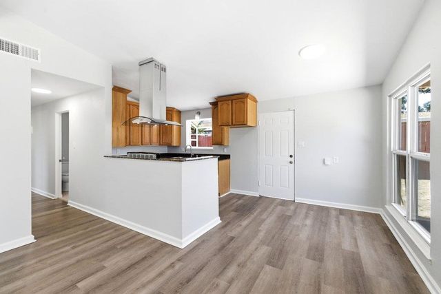 3809 Floral Dr, North Highlands, CA 95660