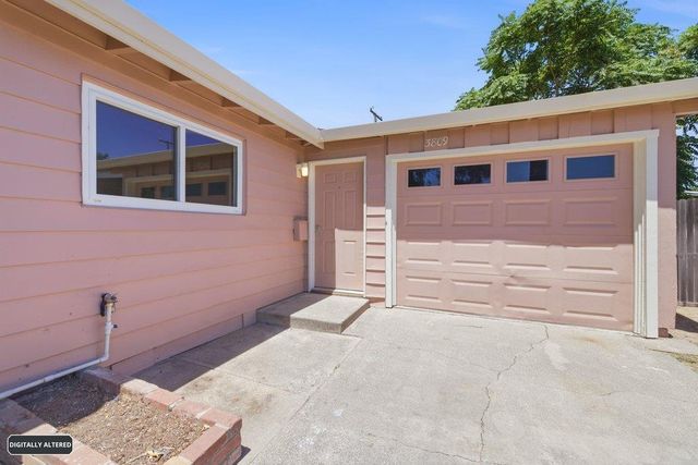 3809 Floral Dr, North Highlands, CA 95660