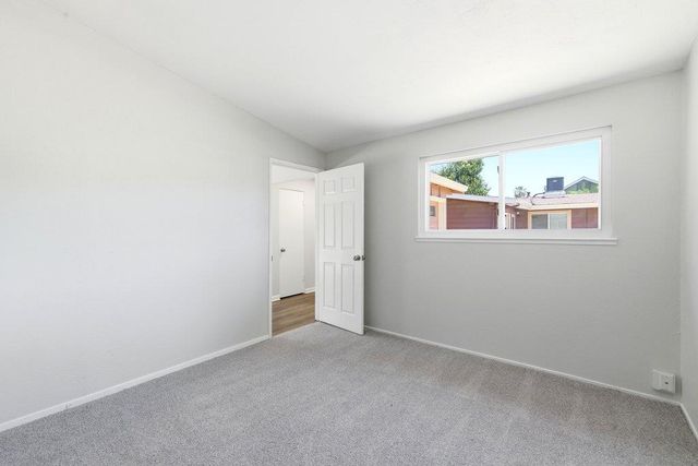 3809 Floral Dr, North Highlands, CA 95660