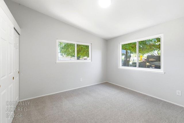 3809 Floral Dr, North Highlands, CA 95660