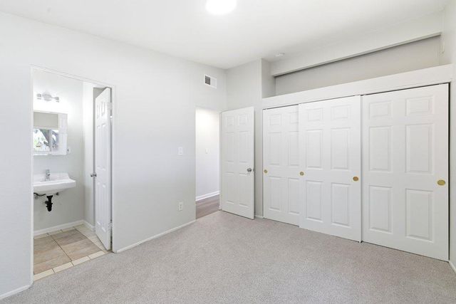 3809 Floral Dr, North Highlands, CA 95660
