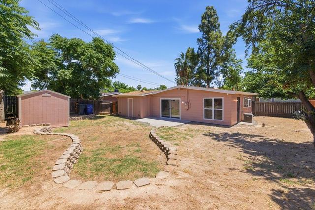 3809 Floral Dr, North Highlands, CA 95660