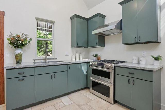 11265 Canyon Drive, San Jose, CA 95127