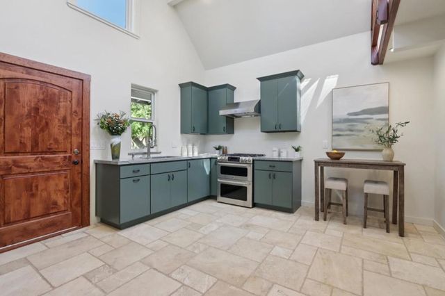 11265 Canyon Drive, San Jose, CA 95127