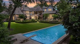 1950 Stonegate Circle, Tyler, TX 75703