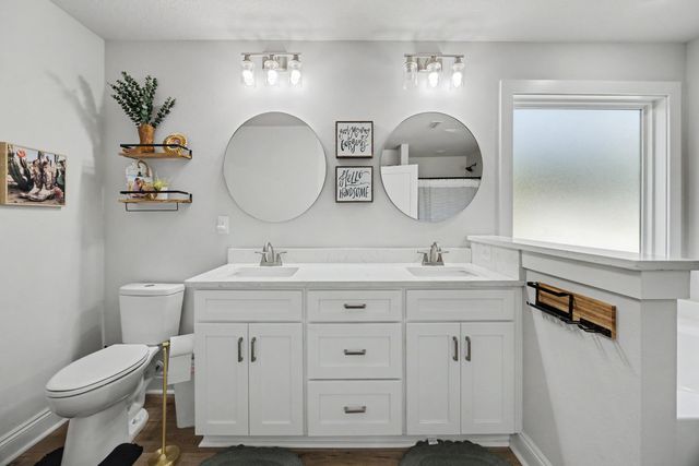 2595 Long Road, Defuniak Springs, FL 32433