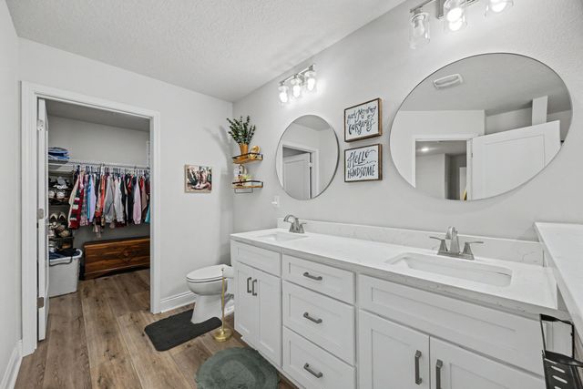 2595 Long Road, Defuniak Springs, FL 32433