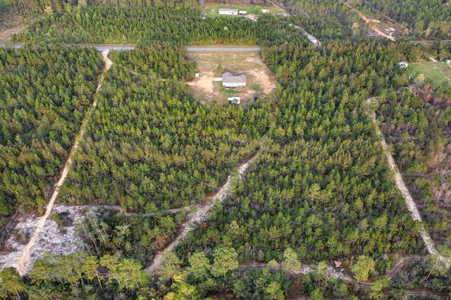 2595 Long Road, Defuniak Springs, FL 32433