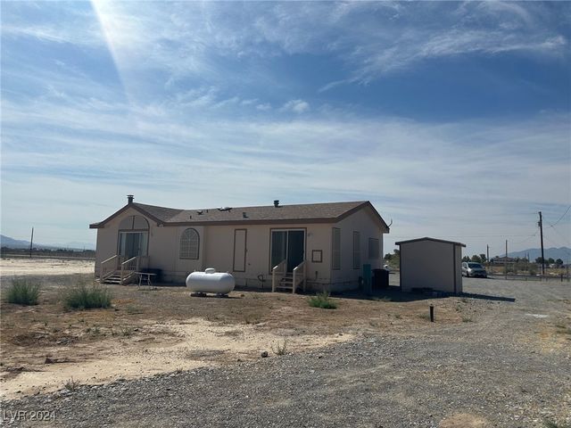 2340 West Bell Vista Avenue, Pahrump, NV 89060