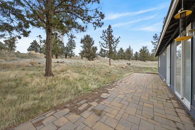 13536 SW Cinder Drive, Terrebonne, OR 97760