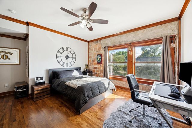 215 W Norma Street 301, Houston, TX 77009