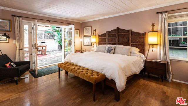 8418 Lookout Mountain Avenue, Los Angeles, CA 90046