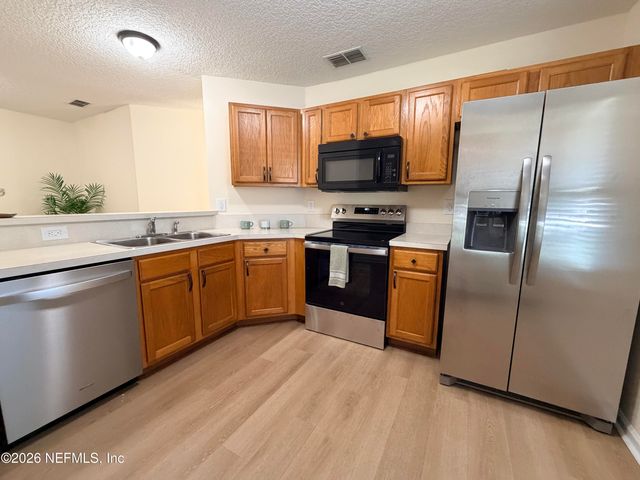 605 N COVERED BRIDGE Road 4, St. Johns, FL 32259