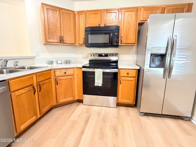 605 N COVERED BRIDGE Road 4, St. Johns, FL 32259