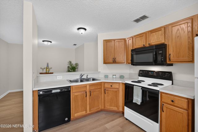 605 N COVERED BRIDGE Road 4, St. Johns, FL 32259