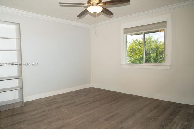 9931 SW 14th St, Pembroke Pines, FL 33025