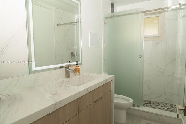 9931 SW 14th St, Pembroke Pines, FL 33025