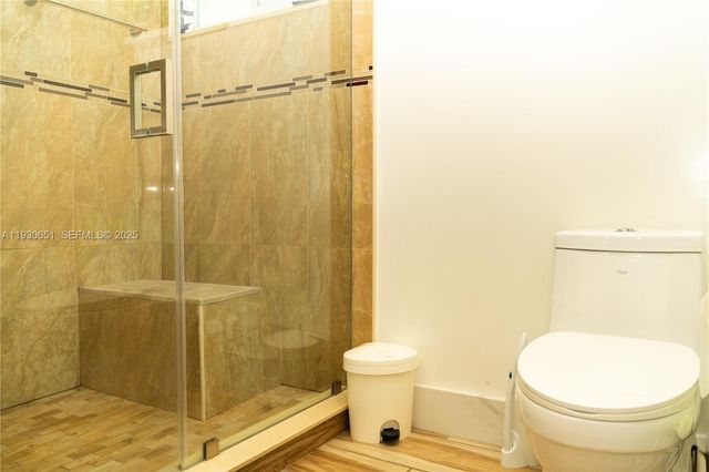 9931 SW 14th St, Pembroke Pines, FL 33025