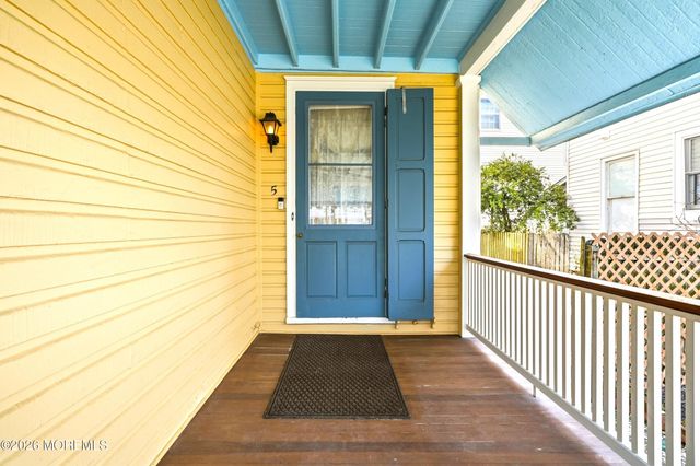 5 Seaview Avenue, Ocean Grove, NJ 07756