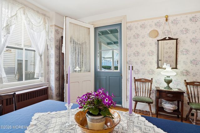 5 Seaview Avenue, Ocean Grove, NJ 07756