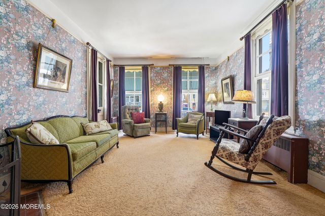 5 Seaview Avenue, Ocean Grove, NJ 07756